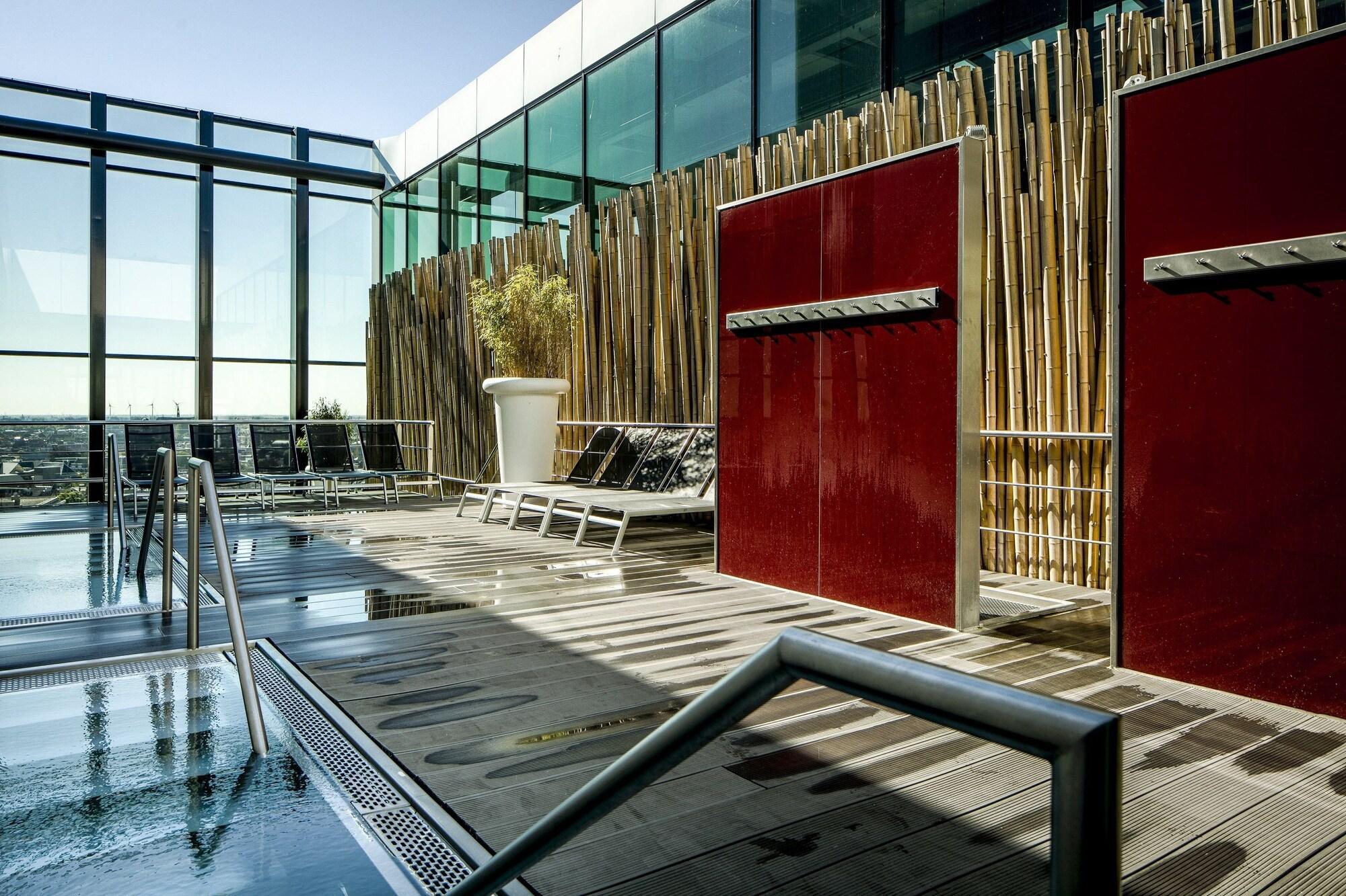 City Resort Hotel Leiden Buitenkant foto