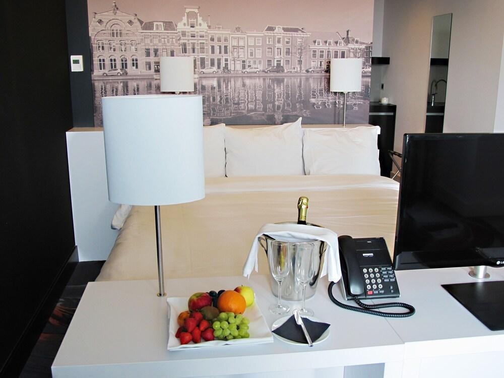 City Resort Hotel Leiden Buitenkant foto